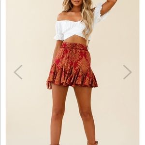 Robyn Flounce Mini Skirt Leaf Pattern Dark Red